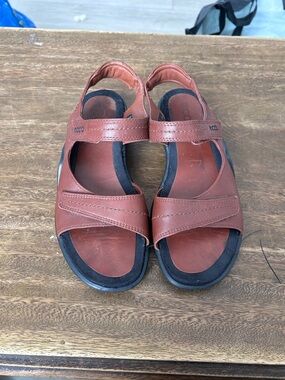 Ecco Brown Leather Comfort Sandals Adjustable Straps Women’s EU 38